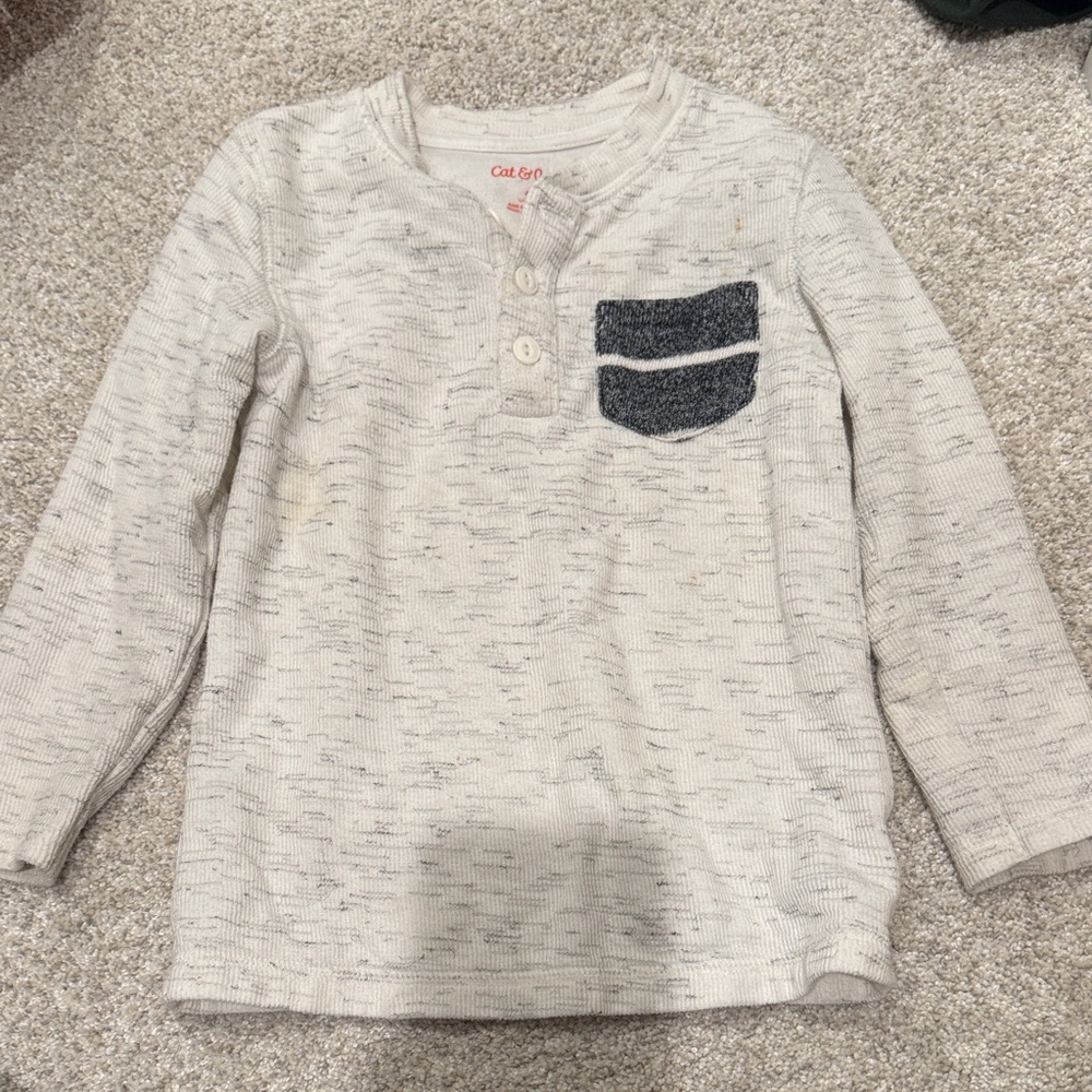 Cat & Jack Cream Long Sleeve Shirt with Gray Pocket